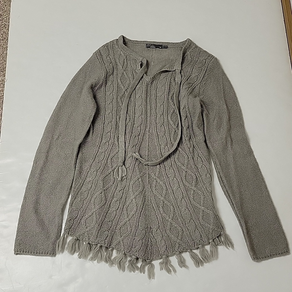 Prana long sleeve grey sweater with fringe medium fall wool outdoor cozy
